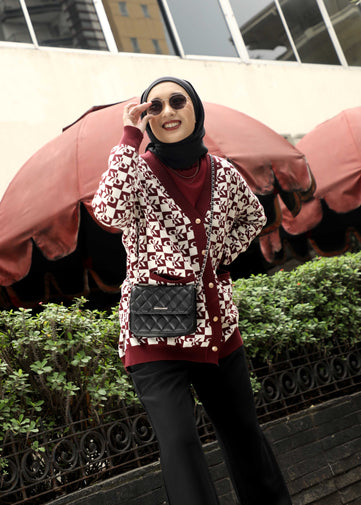 Load image into Gallery viewer, Charlotte Knitwear Maroon