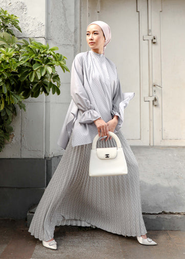 Load image into Gallery viewer, Pleated Skirt Grey (No Box)