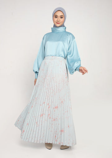 Load image into Gallery viewer, Hasu Pleated Skirt